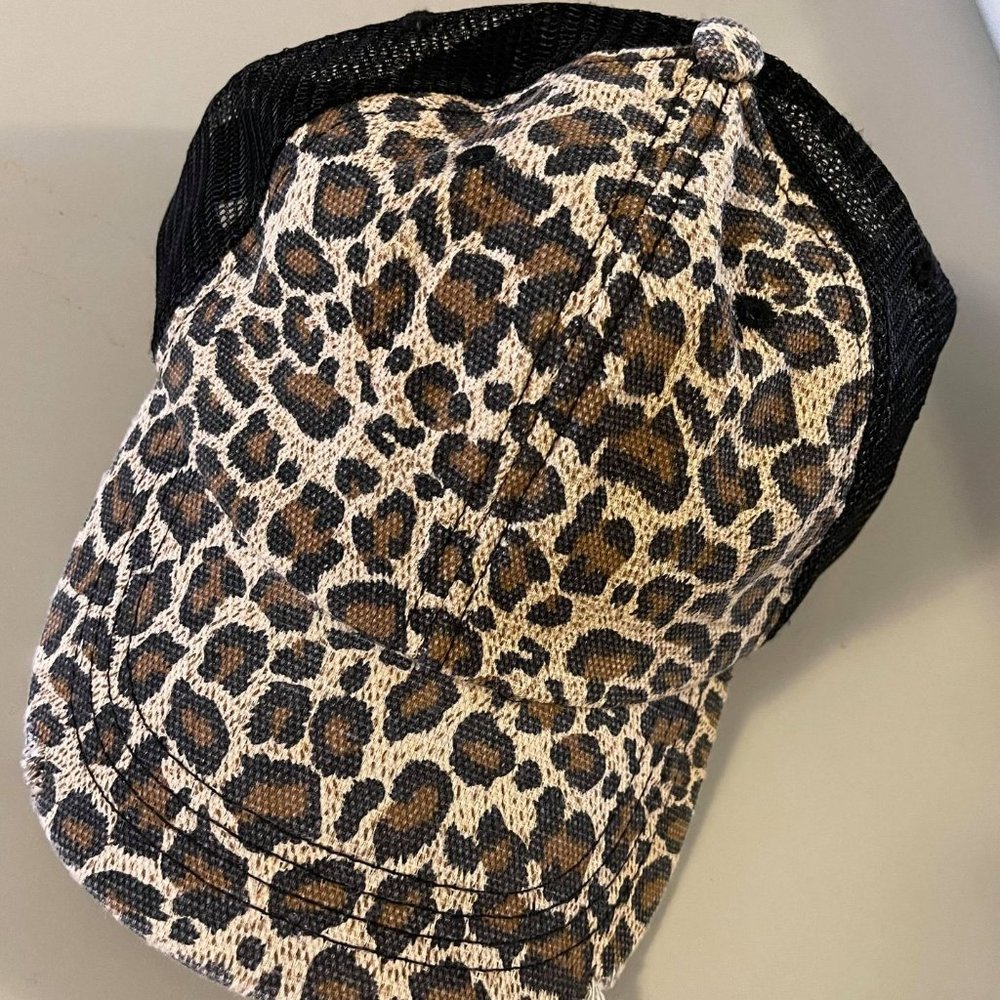 Leopard Cap